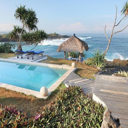 Villa Lumba Lumba - Oceanfront & Spectacular View! Lembongan Esterno foto