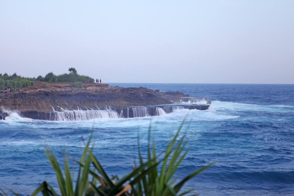 Villa Lumba Lumba - Oceanfront & Spectacular View! Lembongan Esterno foto