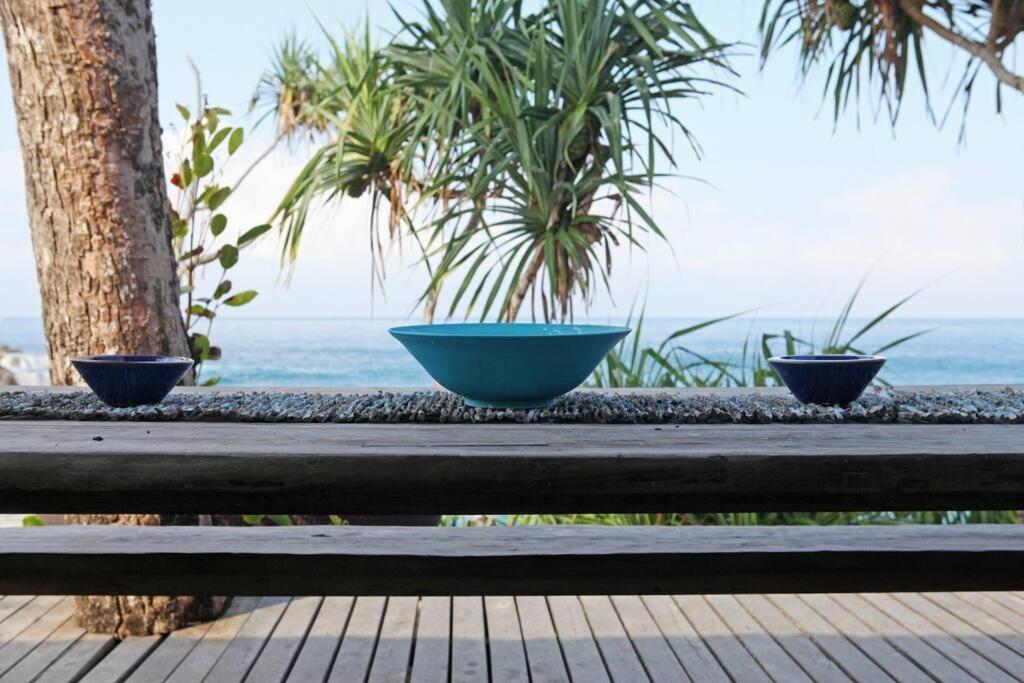 Villa Lumba Lumba - Oceanfront & Spectacular View! Lembongan Esterno foto